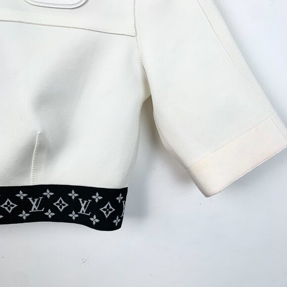 H12492 Louis Vuitton white label hem logo monogram high collar short sleeve T-sh - Picture 4 of 8